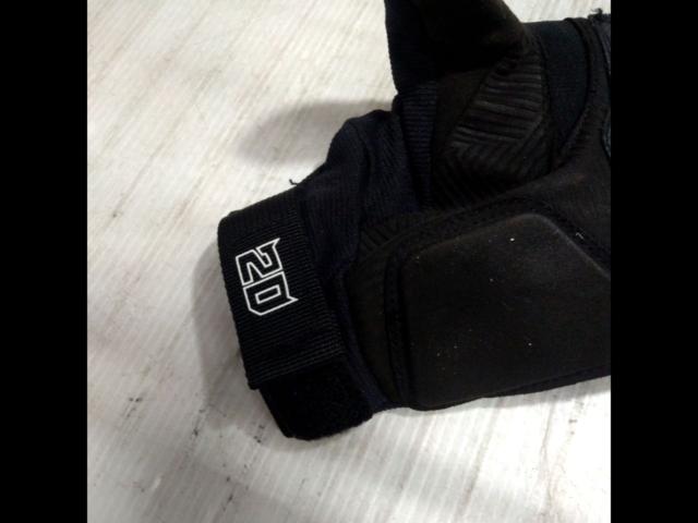 Alpinestars
REEF
MONSTER
GLOVE