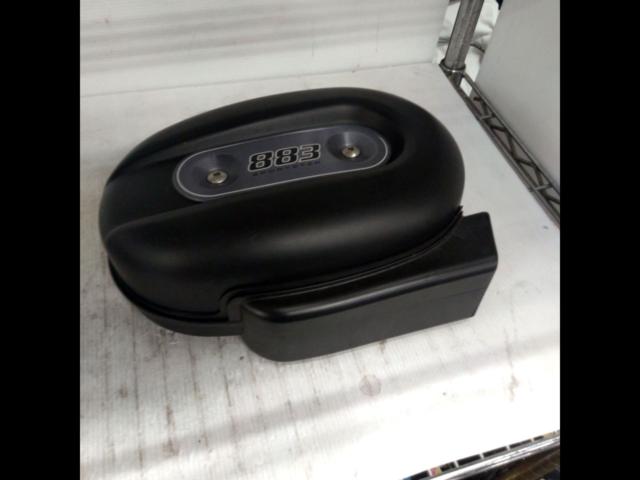 10 Harley Davidson
XL 883 genuine air cleaner