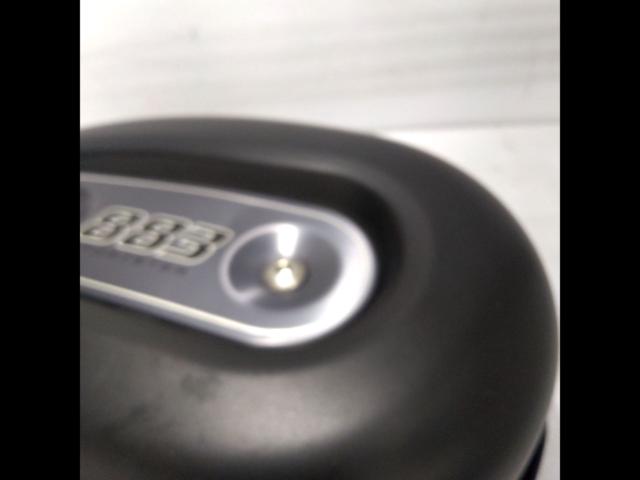 10 Harley Davidson
XL 883 genuine air cleaner