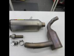 AKRAPOVIC
POWER
PARTS
Slip-on silencer
KTM
390
DUEK
('14)
Remove