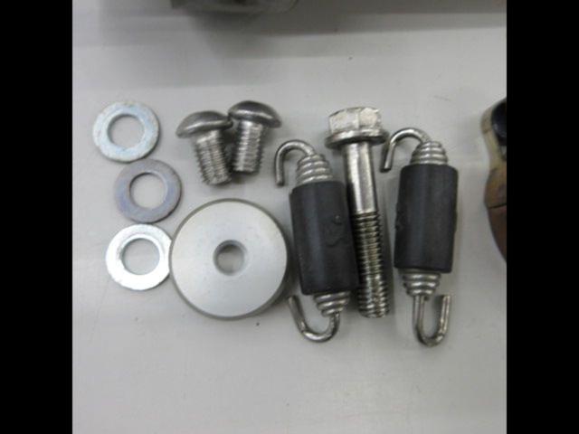 AKRAPOVIC
POWER
PARTS
Slip-on silencer
KTM
390
DUEK
('14)
Remove