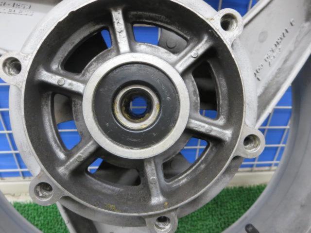 [KAWASAKI]
Original wheel
ZZR 1100 (D type) '93 -' 01