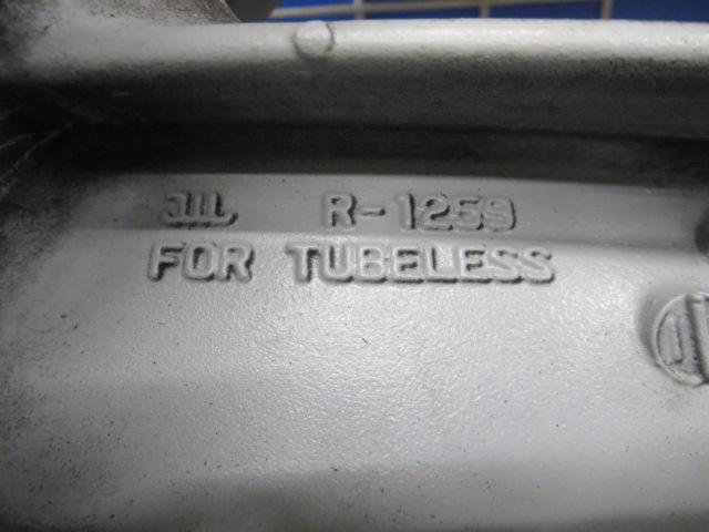 [KAWASAKI]
Original wheel
ZZR 1100 (D type) '93 -' 01