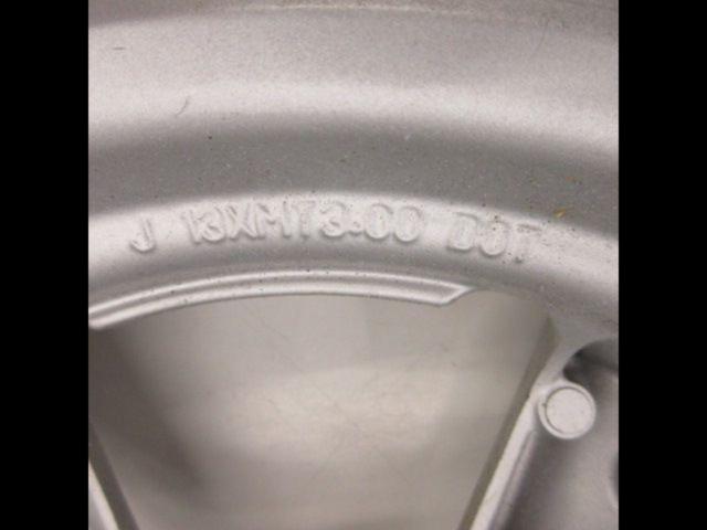 Genuine Yamaha front wheel
Majesty S