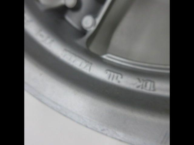 Genuine Yamaha front wheel
Majesty S