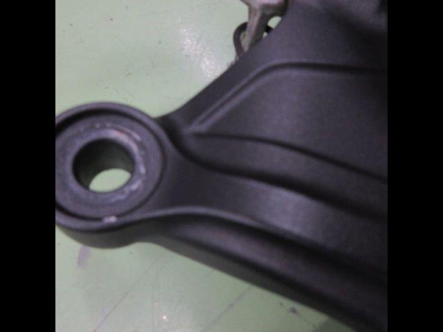 Kawasaki genuine footpegs
Z 900 RS
Removed from a 2024 model.