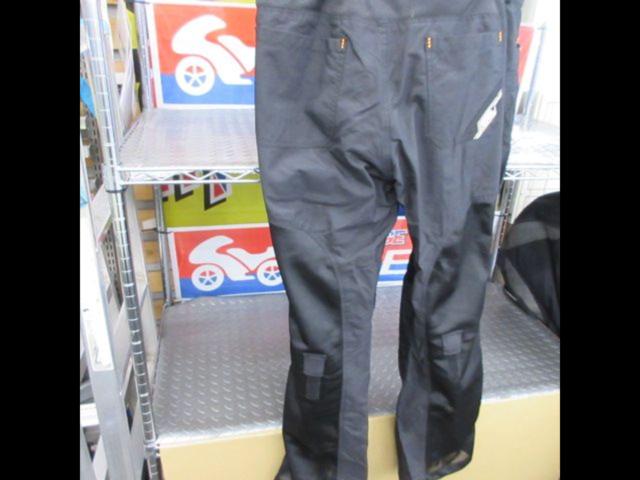 KOMINE07-710
Riding mesh pants
Size 4XLB