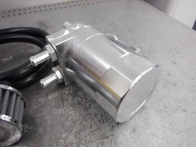 3 manufacturer unknown
Oil catch tank