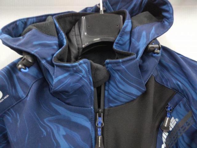 11KOMINE
Protect Soft Shell Winter Parka