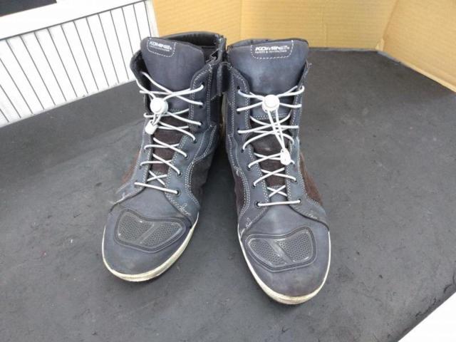 KOMINE
WP Microfiber Riding Sneakers