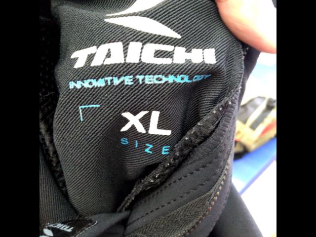 RSTaichiRSY258
Quick dry cargo pants
XL