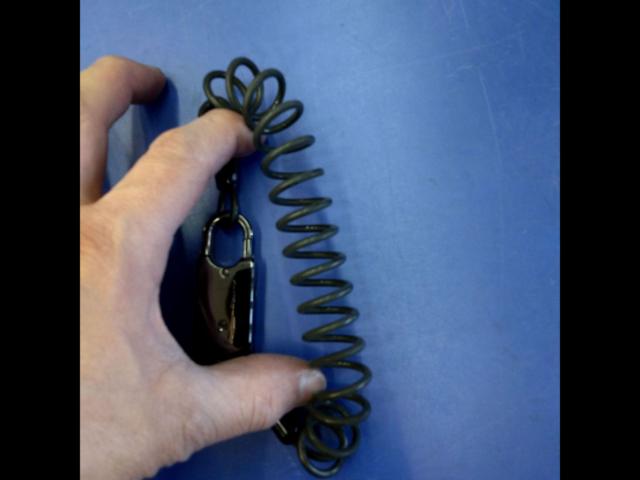 HenlyBegins (Henry Begins)
Helmet lock