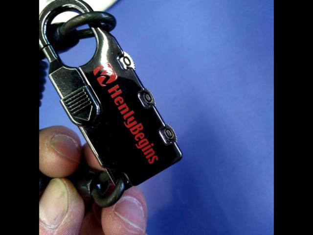 HenlyBegins (Henry Begins)
Helmet lock