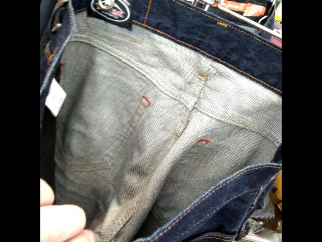 KUSHITANI (Kushitani)
×
EDWIN
503S3
Denim pants
Size 31