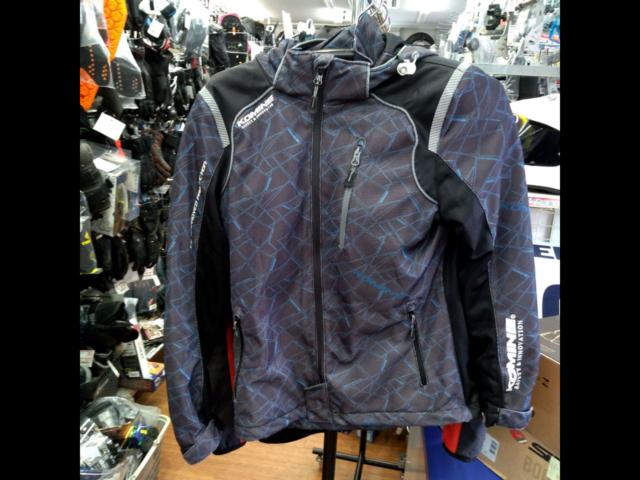 KOMINE (Komine)
07-135
WM (Woman M) size