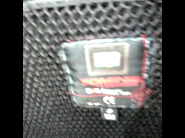 KOMINE (Komine)
07-135
WM (Woman M) size