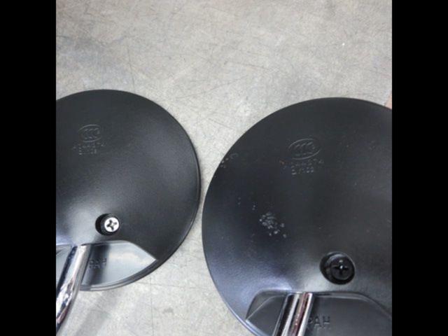 Unknown Manufacturer
Round Mirror
Right and left
M10 positive screw