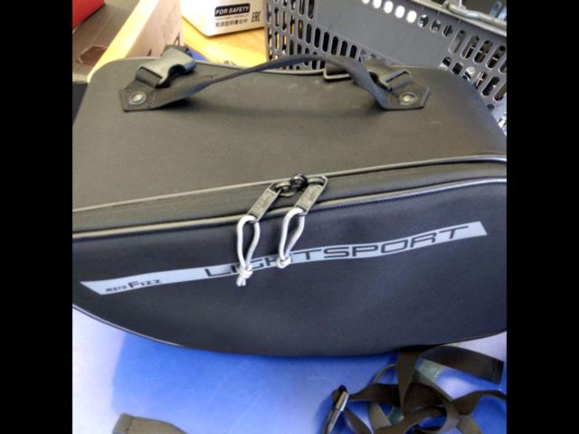 MOTO
FIZZ
MFK-262
Light sport side bag