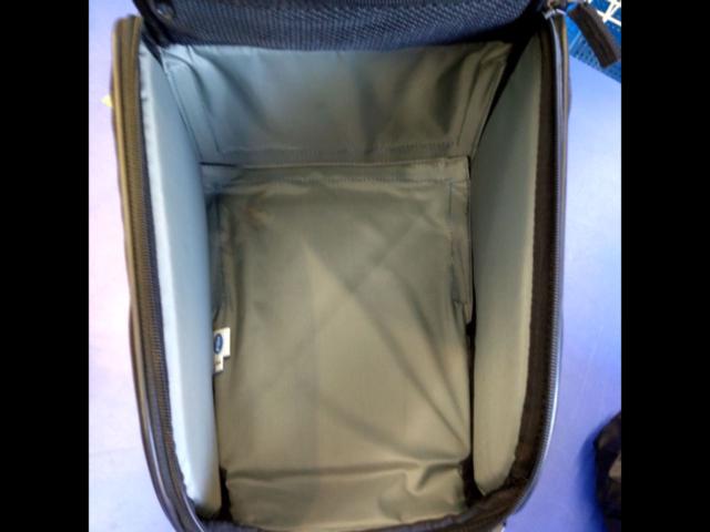 [MOTO
FIZZ
MFK-284
Sport Seat Bag 2