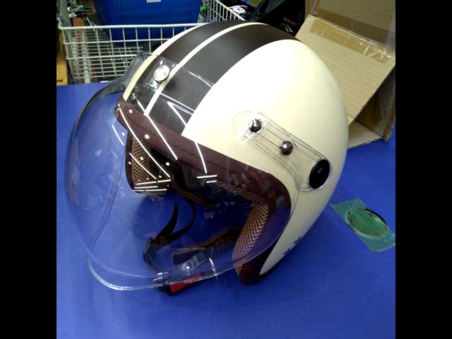 Ishino Shokai
MAX-308BT
Jet helmet
57 ~ 60cm
Less than