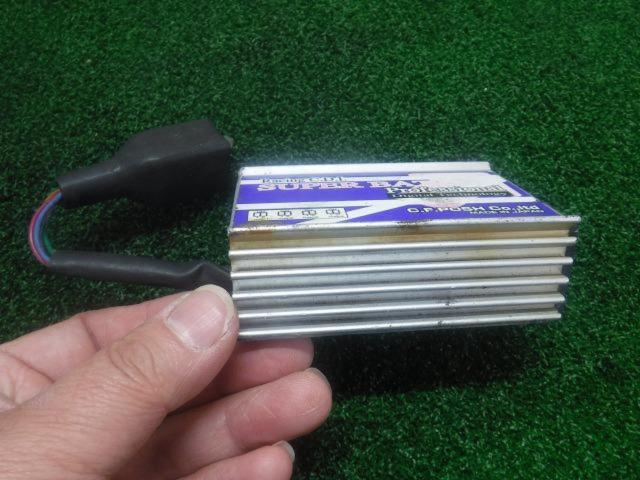 1 POSH
SUPERBATTLE
CDI