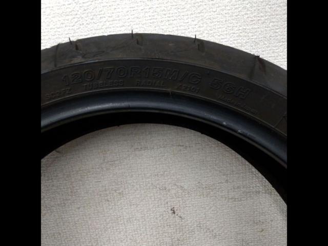 BRIDGESTONE (Bridgestone)
BATTLAX
SC2
120 / 70R15