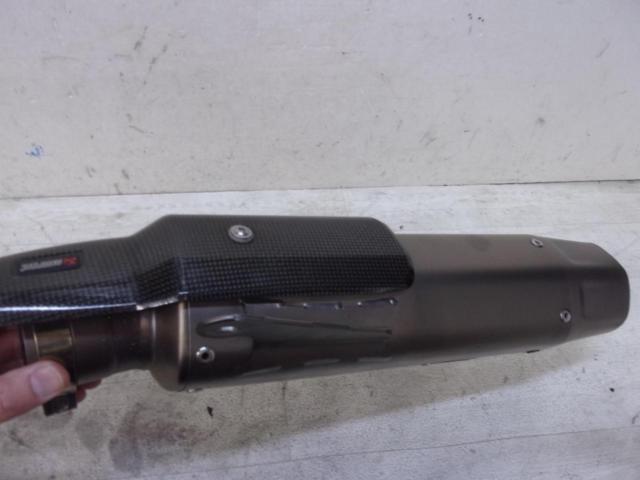 AKRAPOVIC silencer
MT-10 (N533E)