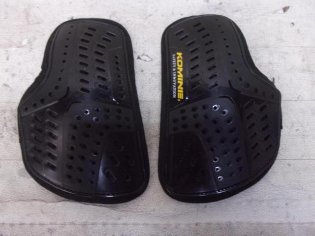 KOMINE Chest Protector
Separate type