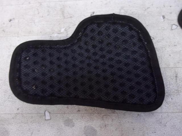 KOMINE Chest Protector
Separate type