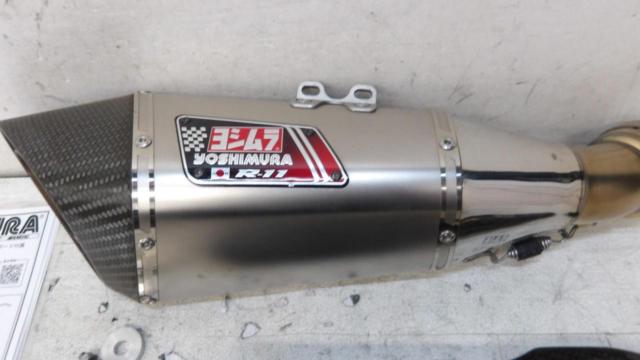 YOSHIMURA slip-on silencer
Z900 ('18 -'19)