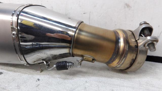 YOSHIMURA slip-on silencer
Z900 ('18 -'19)