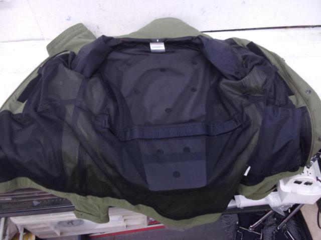 Size: SGOLDWIN Nylon Jacket