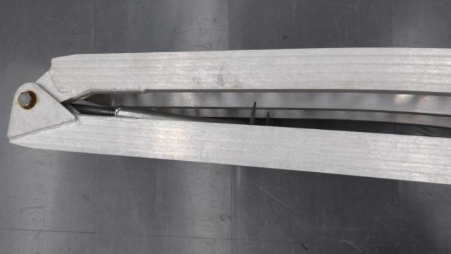Unknown Manufacturer
Ladder rail
Load-bearing Unknown
Total length about 225cm
