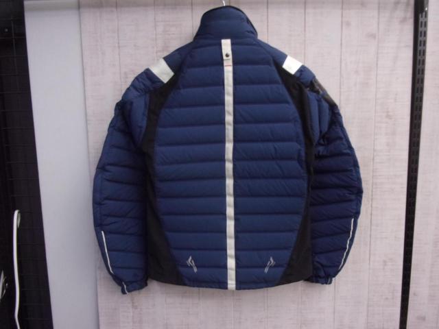 Size: MKUSHITANI White Goose Down Jacket
