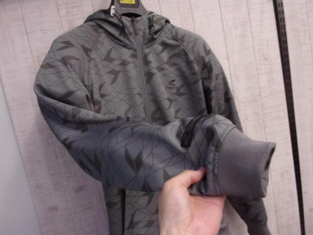 Size: XL Saichi Air Track Parka