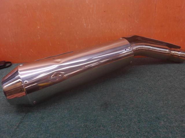 Lesbian 250 (MC 49)
Moriwaki
Engineering (Moriwaki)
NEO
CLASSIC (Neo
Classic)
Slip-on
Silencer