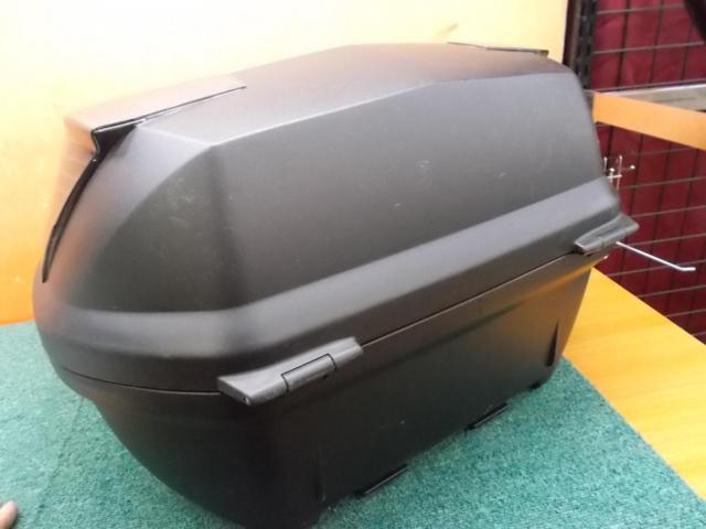 GIVI (ENT)
BLADE
B37
Mono Lock rear box
General purpose