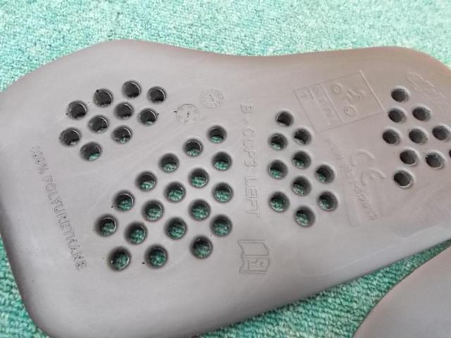 Size: M-XL
Alpinestars (Alpine Star)
NUCLEON
KR-Ci
Chest protector