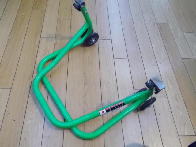 J-TRIP (J trip)
Wide short roller stand
General purpose