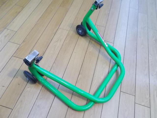 J-TRIP (J trip)
Wide short roller stand
General purpose