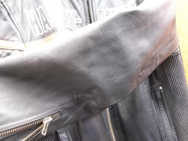 Size: L (It seems to be US size)
HarleyDavidson (Harley Davidson)
Leather jacket