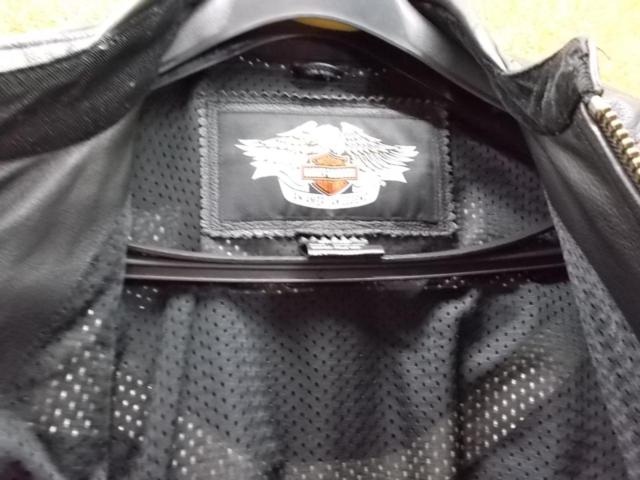 Size: L (It seems to be US size)
HarleyDavidson (Harley Davidson)
Leather jacket