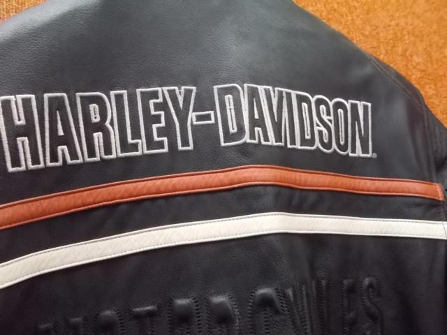 Size: L (It seems to be US size)
HarleyDavidson (Harley Davidson)
Leather jacket