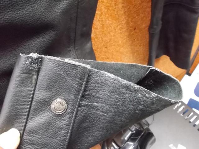Size: L (It seems to be US size)
HarleyDavidson (Harley Davidson)
Leather Chaps