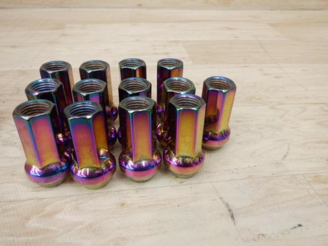 HEARTNET
p1.5 Titanium Color Steel Wheel Nuts
The old and new models are mixed together.
P1.5
Twenty