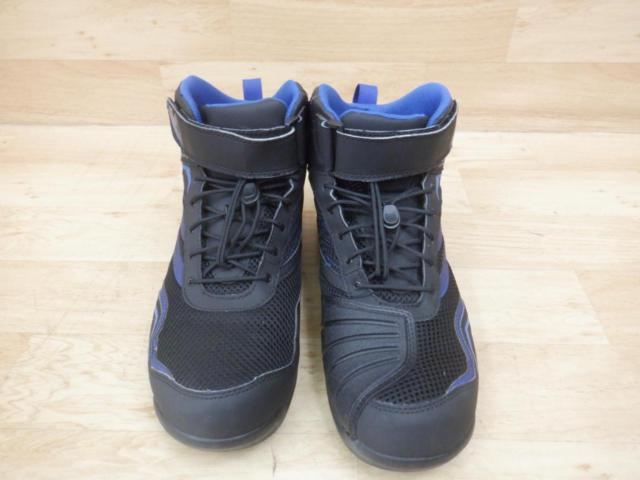 NANKAI
Riding shoes
NS-35
Color: Blue / Black
Size: 26cm
