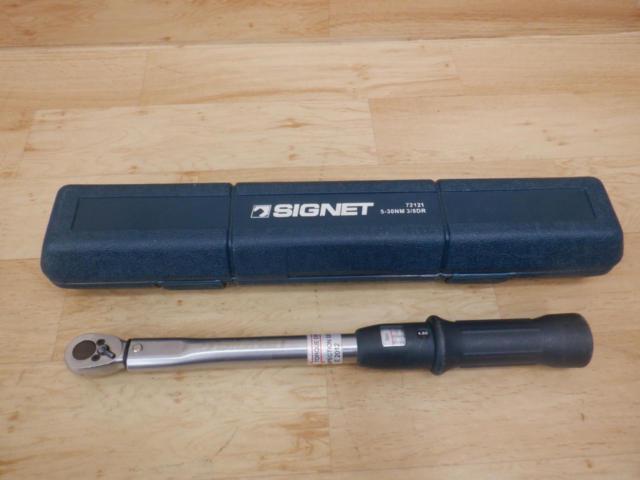 SIGNET
Torque Wrench
3 / 8DR
72121