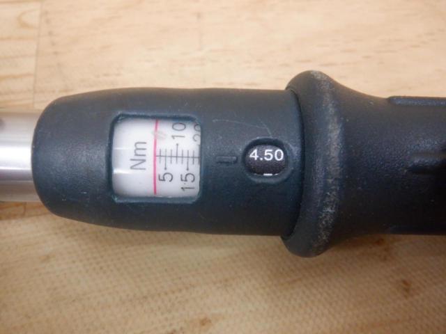 SIGNET
Torque Wrench
3 / 8DR
72121