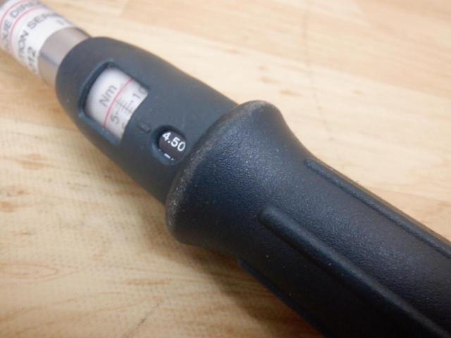 SIGNET
Torque Wrench
3 / 8DR
72121