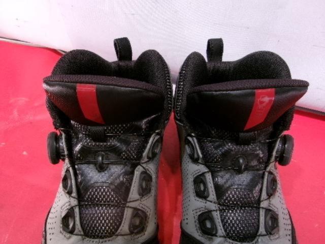 Size 25cm
elf
SYNTHESE 16
Riding shoes
Gray